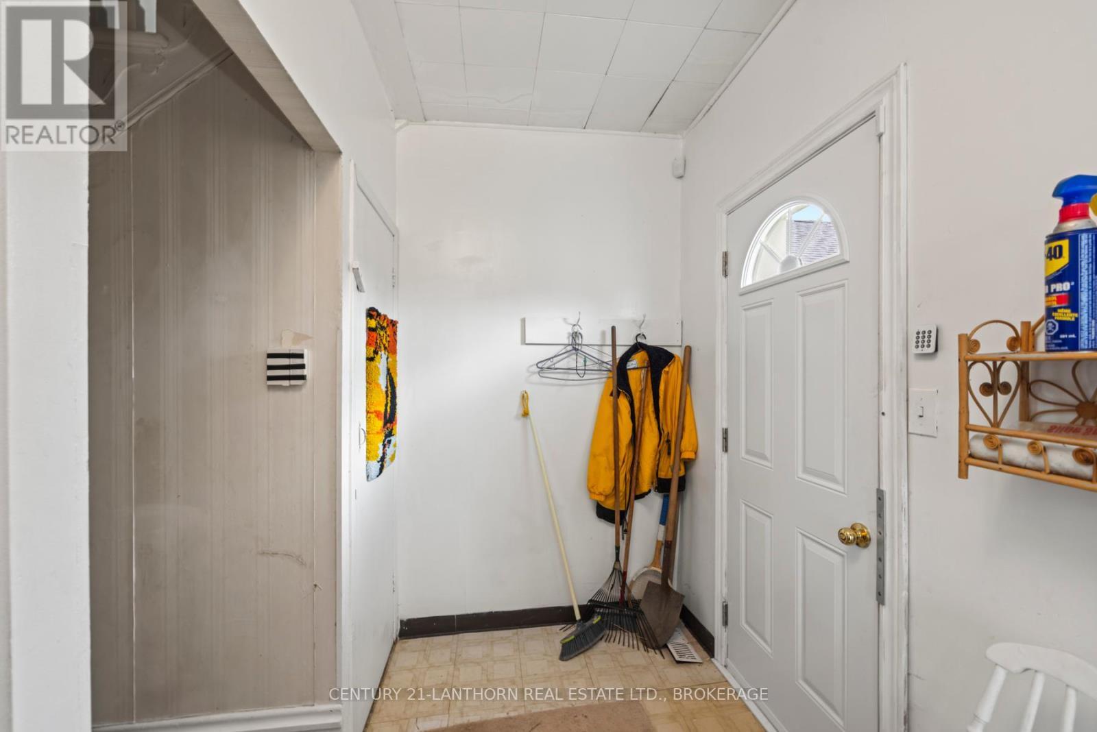 38 Fitchett Road, Greater Napanee (Greater Napanee), ON - Indoor Photo Showing Other Room