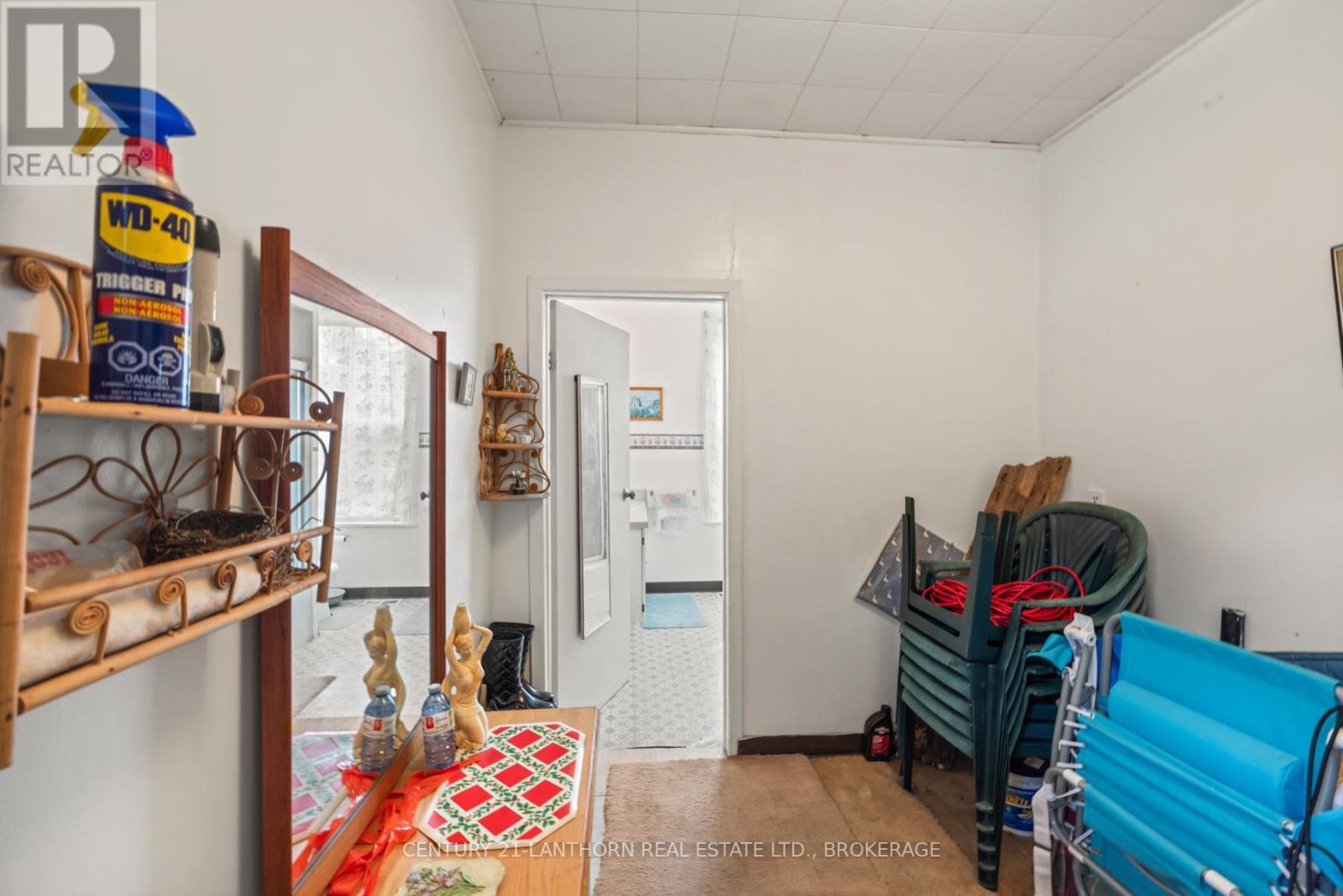 38 Fitchett Road, Greater Napanee (Greater Napanee), ON - Indoor Photo Showing Other Room