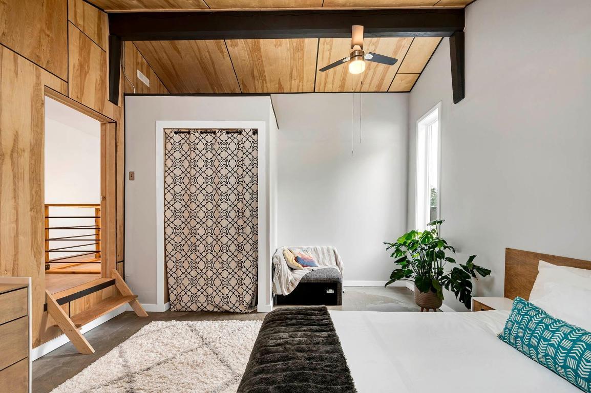 1615 Birch Island Lost Crk Road, Clearwater, BC - Indoor Photo Showing Other Room