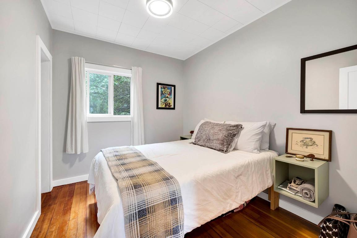 1615 Birch Island Lost Crk Road, Clearwater, BC - Indoor Photo Showing Bedroom