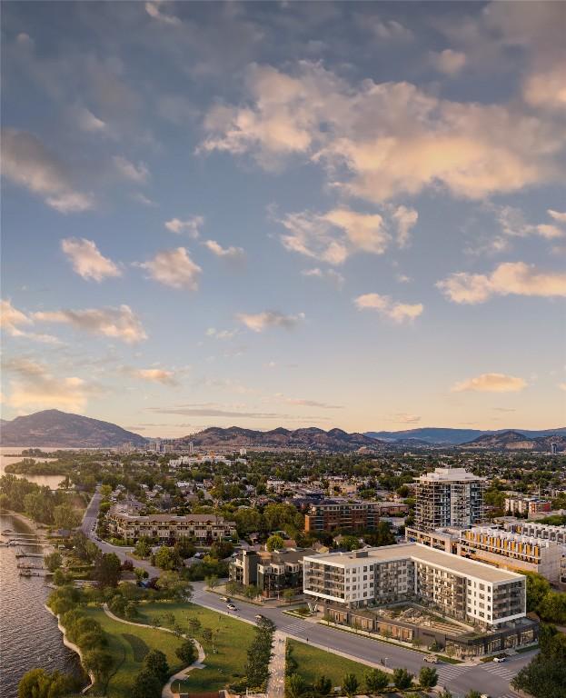 Cru1 2 And 3-3051 Abbott Street, Kelowna, BC