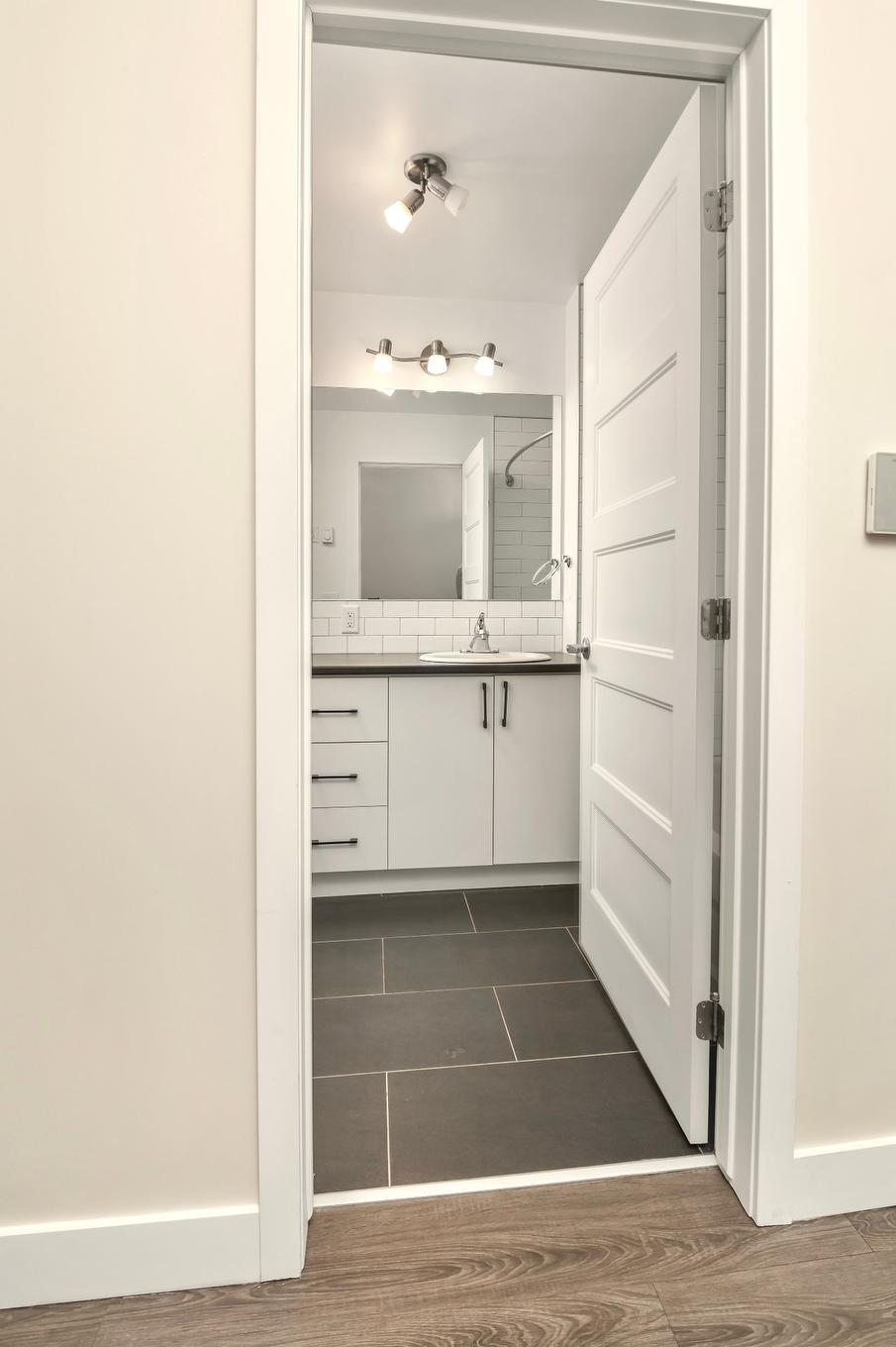 Salle de bains - 204-6 Rue Du Curé-André-Préseault, Gatineau (Gatineau), QC - Indoor Photo Showing Bathroom