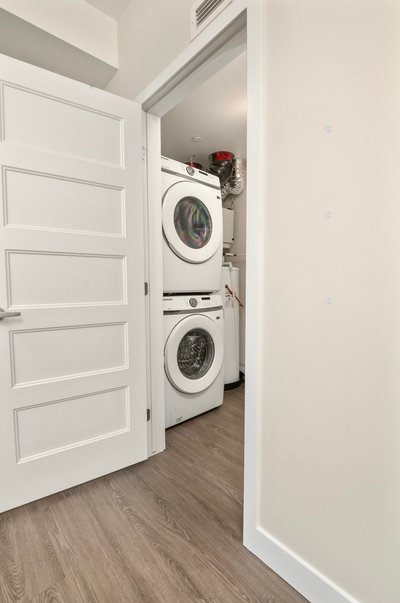 Salle de lavage - 204-6 Rue Du Curé-André-Préseault, Gatineau (Gatineau), QC - Indoor Photo Showing Laundry Room