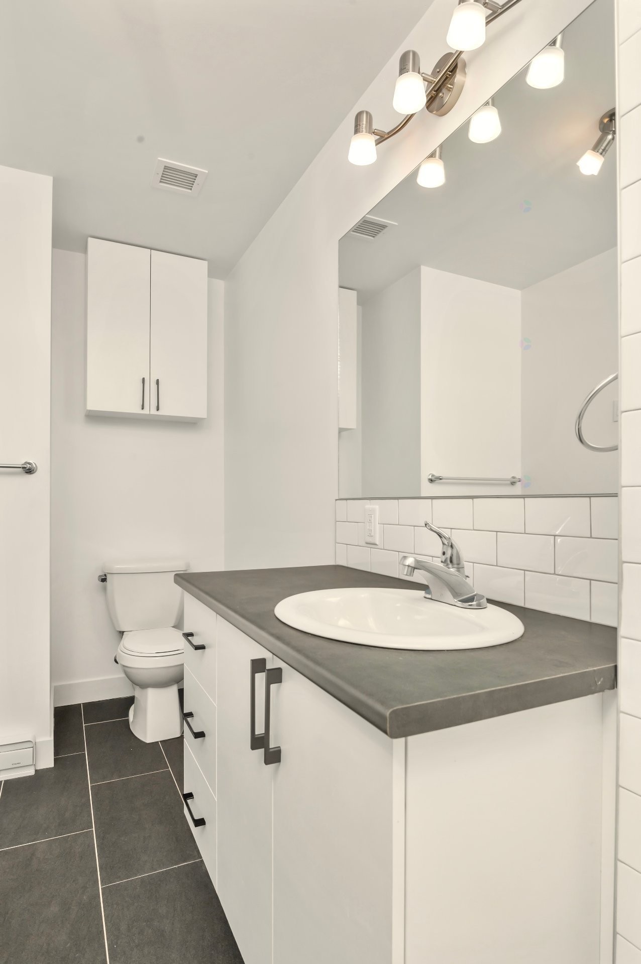 Salle de bains - 205-6 Rue Du Curé-André-Préseault, Gatineau (Gatineau), QC - Indoor Photo Showing Bathroom