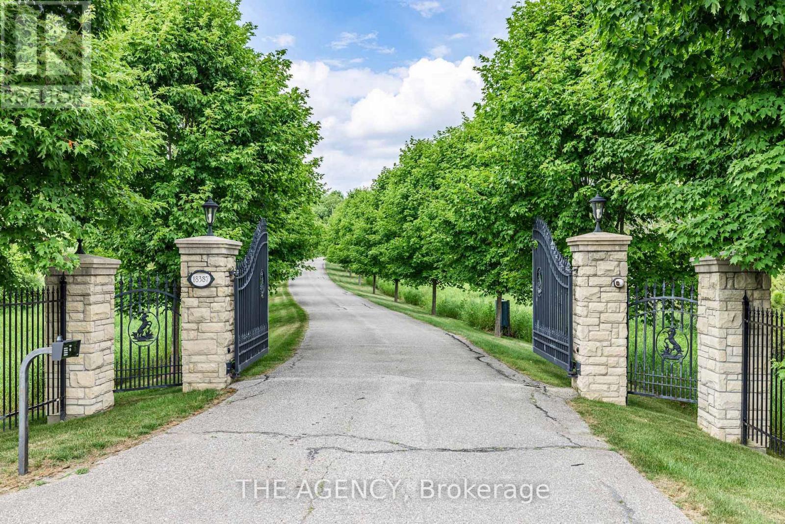 18387 The Gore Road, Caledon, ON - Outdoor