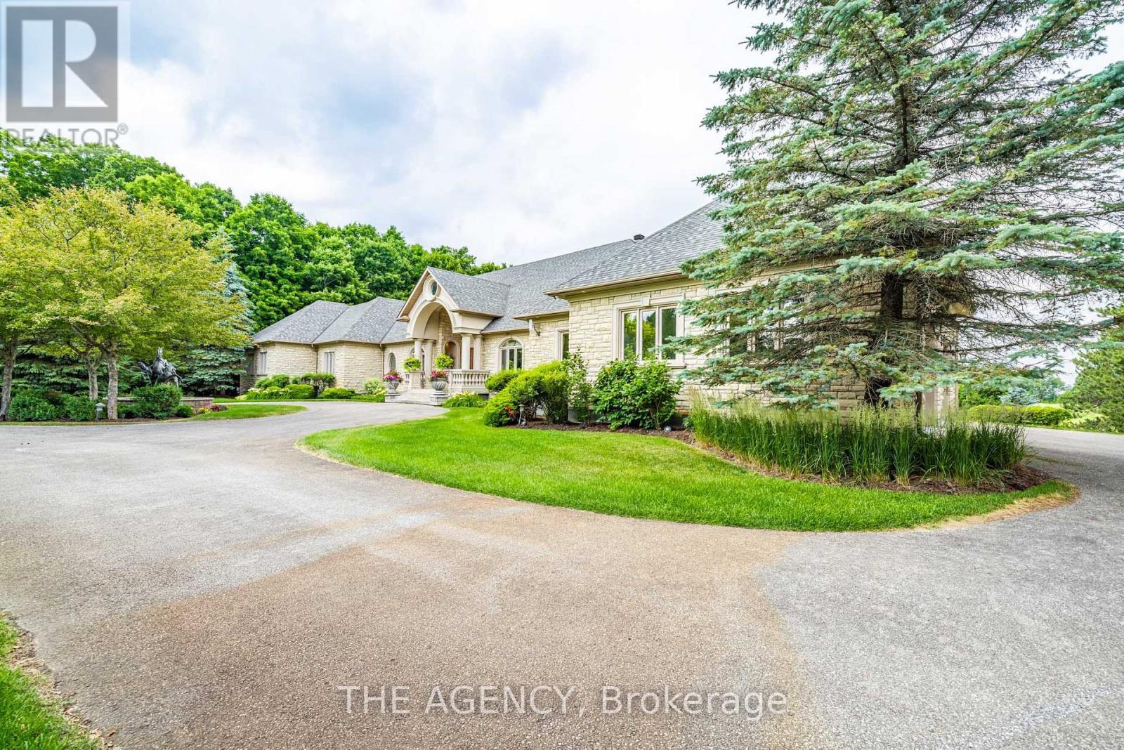 18387 The Gore Road, Caledon, ON - Outdoor