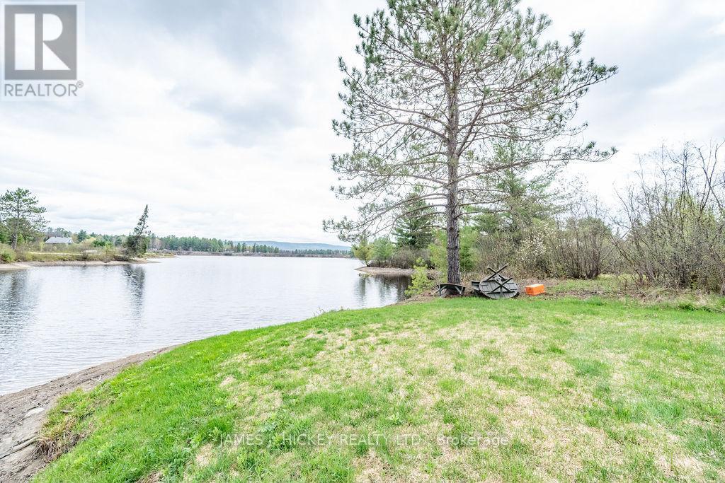 171 Mackey Creek Road, Head, Clara And Maria, ON