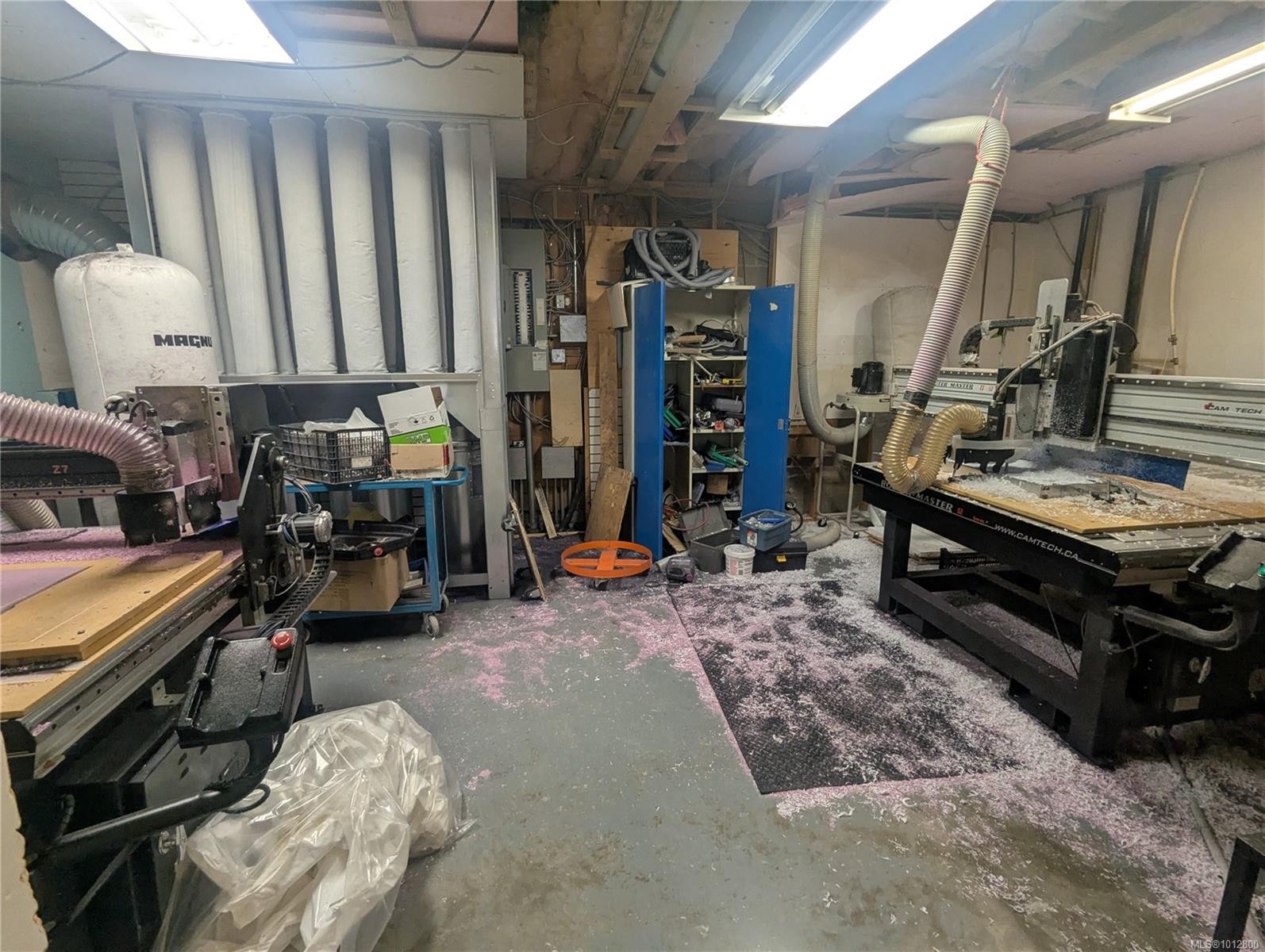 3-744 Fairview Rd, Esquimalt, BC