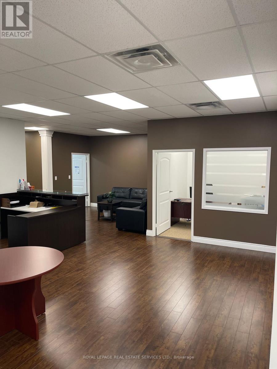 411 - 9140 Leslie Street, Richmond Hill, ON