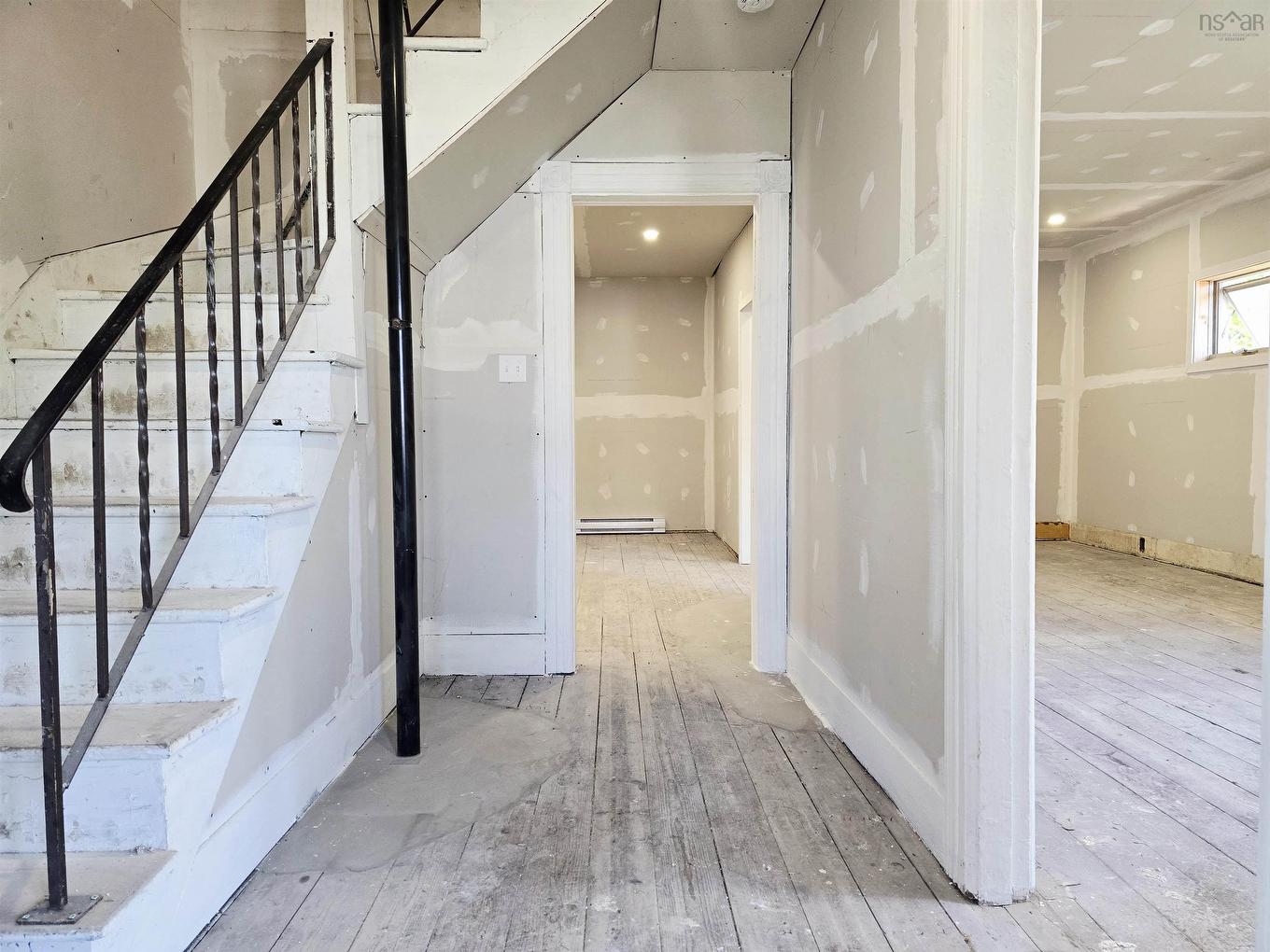 55 Bridge Avenue, Stellarton, NS