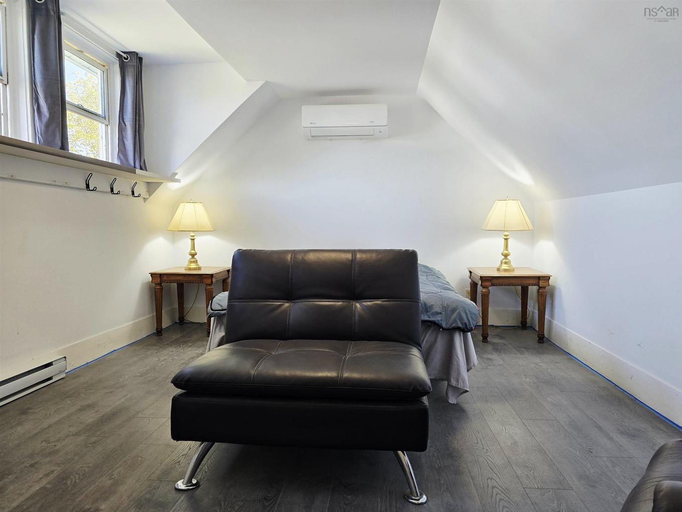 55 Bridge Avenue, Stellarton, NS