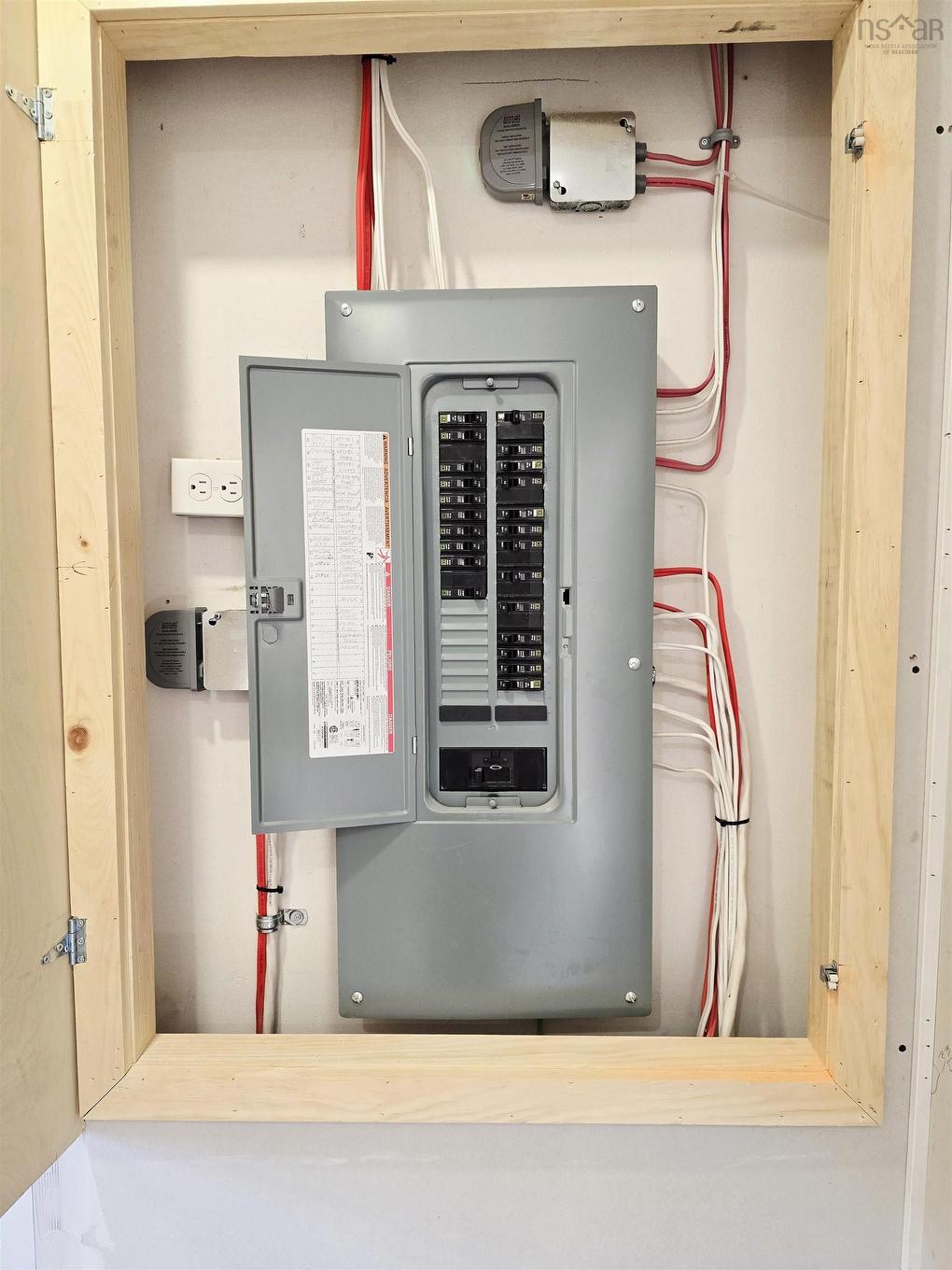 55 Bridge Avenue, Stellarton, NS