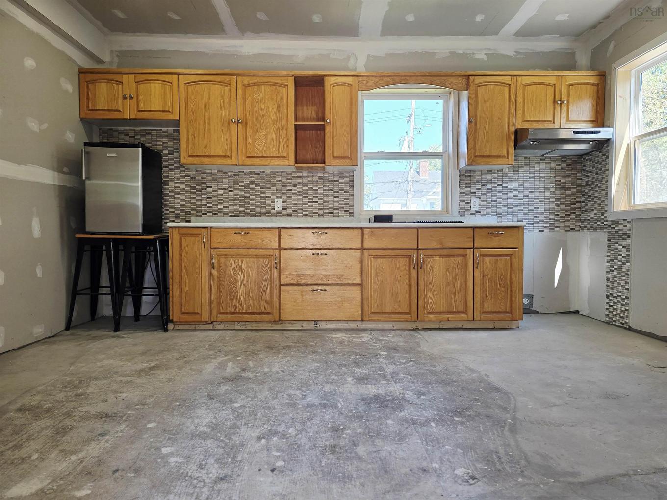 55 Bridge Avenue, Stellarton, NS