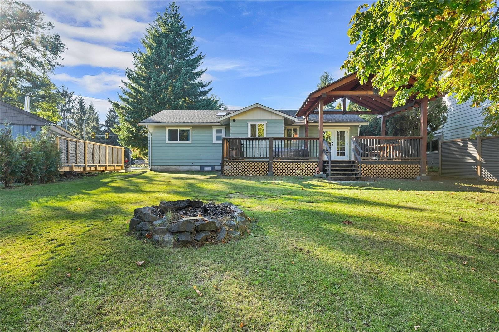 1985 Penfield Rd, Campbell River, BC