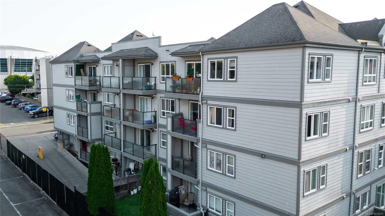 311-827 North Park St, Victoria, BC - Outdoor With Balcony