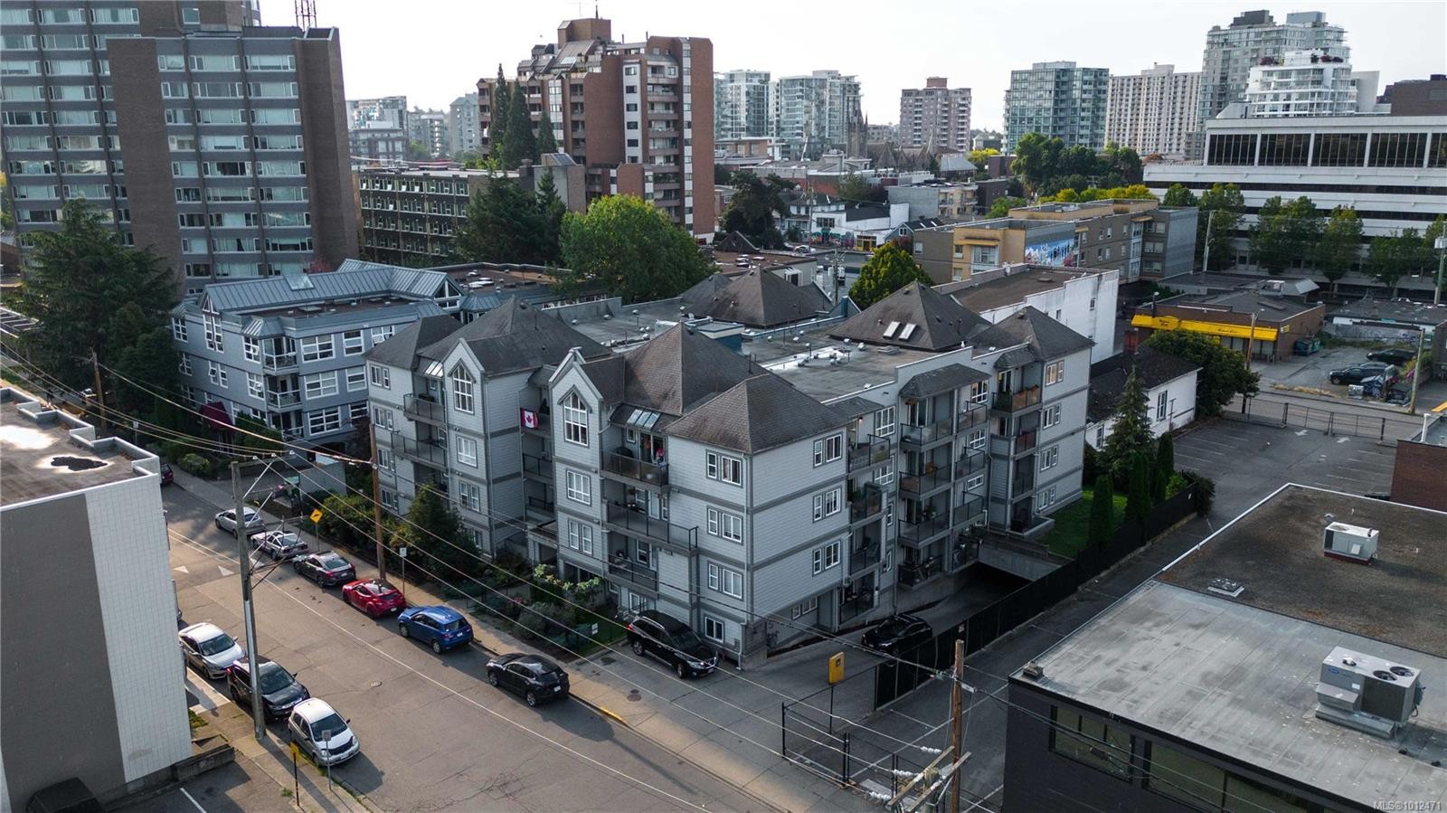 311-827 North Park St, Victoria, BC - Outdoor With Balcony