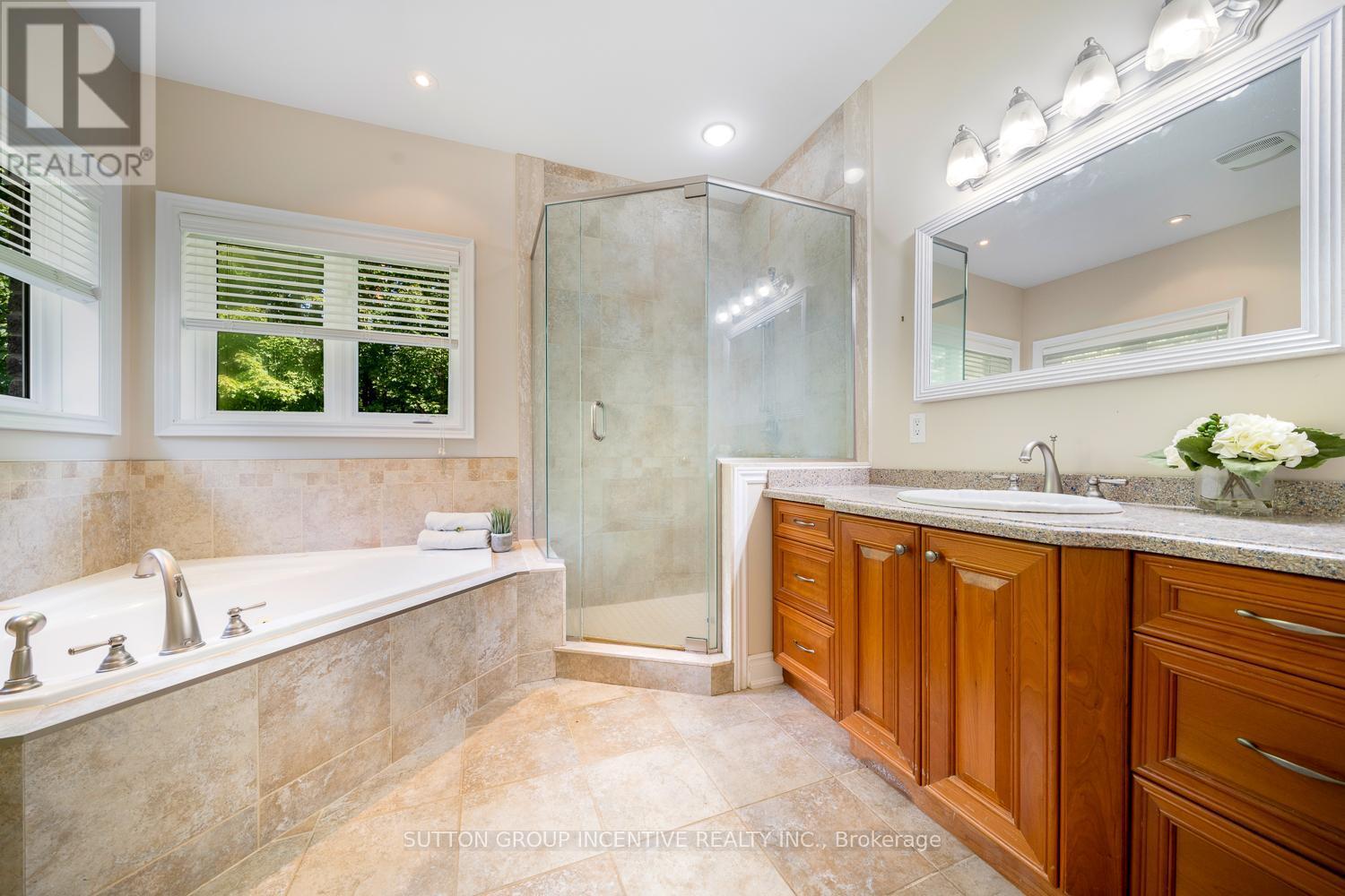1882 Providence Lane, Severn, ON - Indoor Photo Showing Bathroom