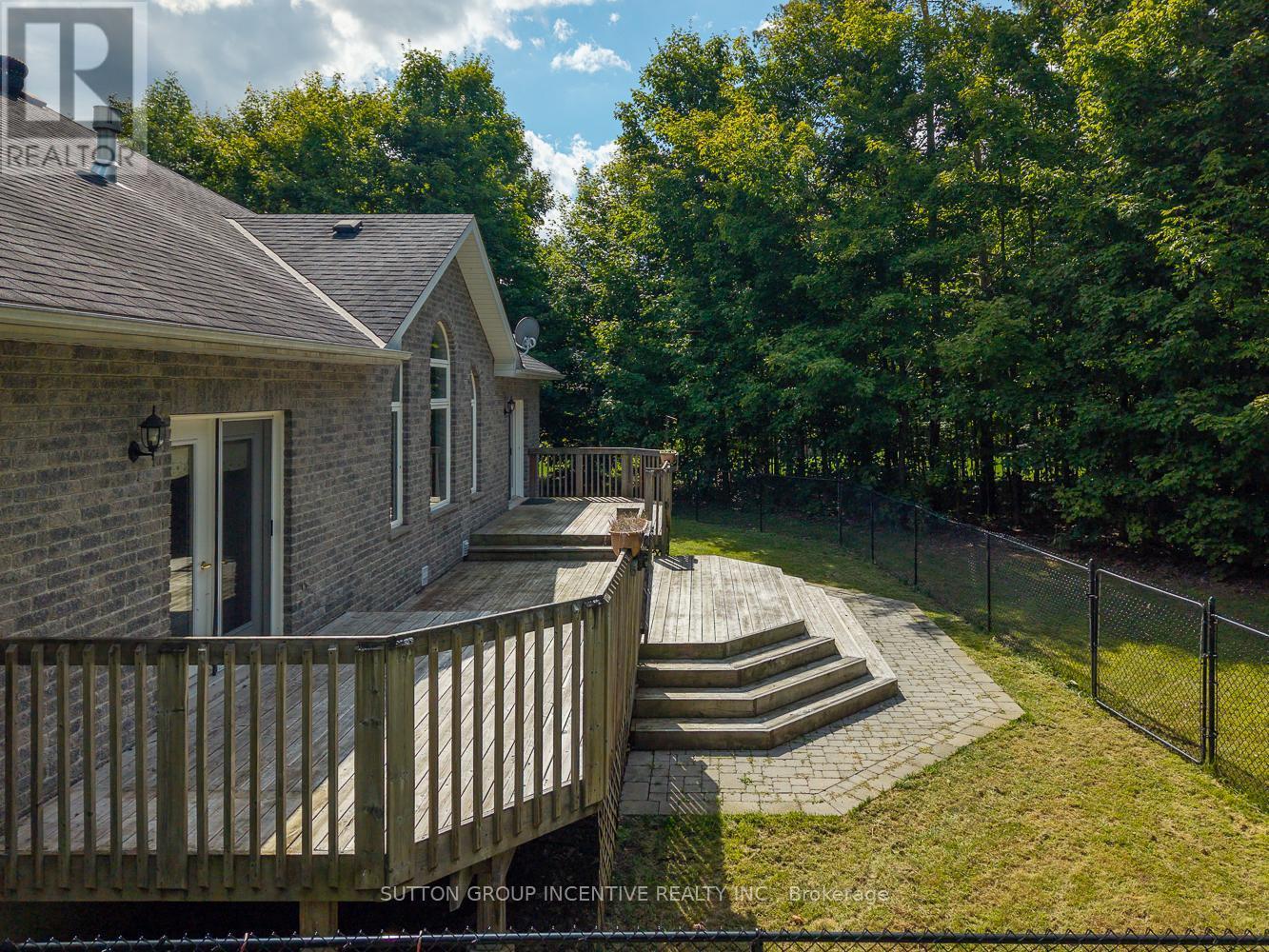 1882 Providence Lane, Severn, ON - Outdoor With Deck Patio Veranda