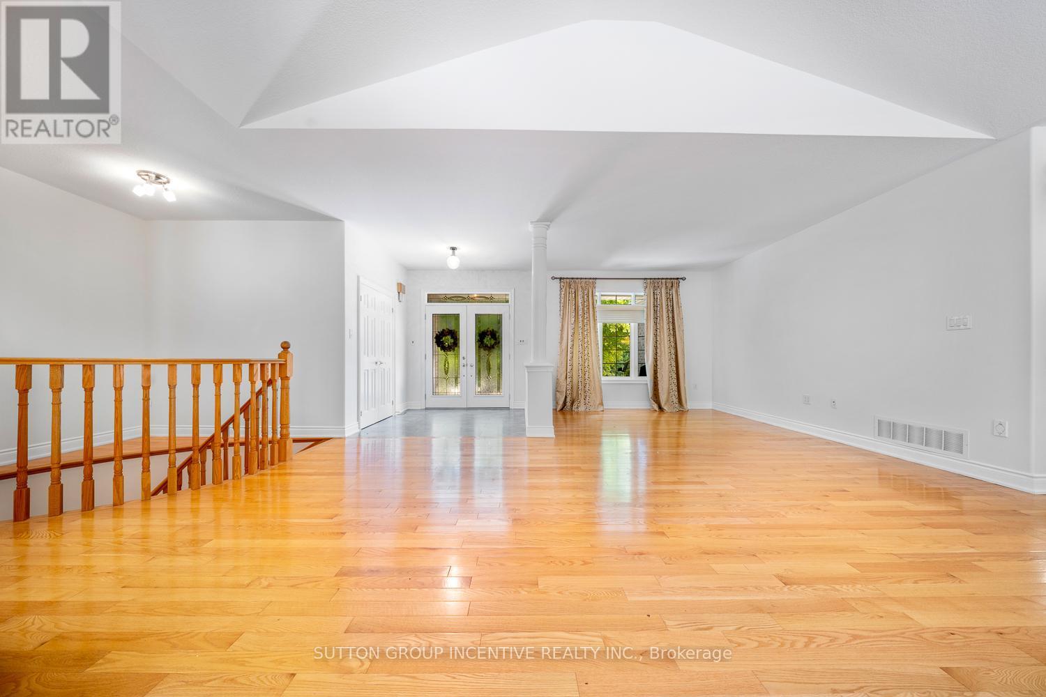 1882 Providence Lane, Severn, ON - Indoor Photo Showing Other Room