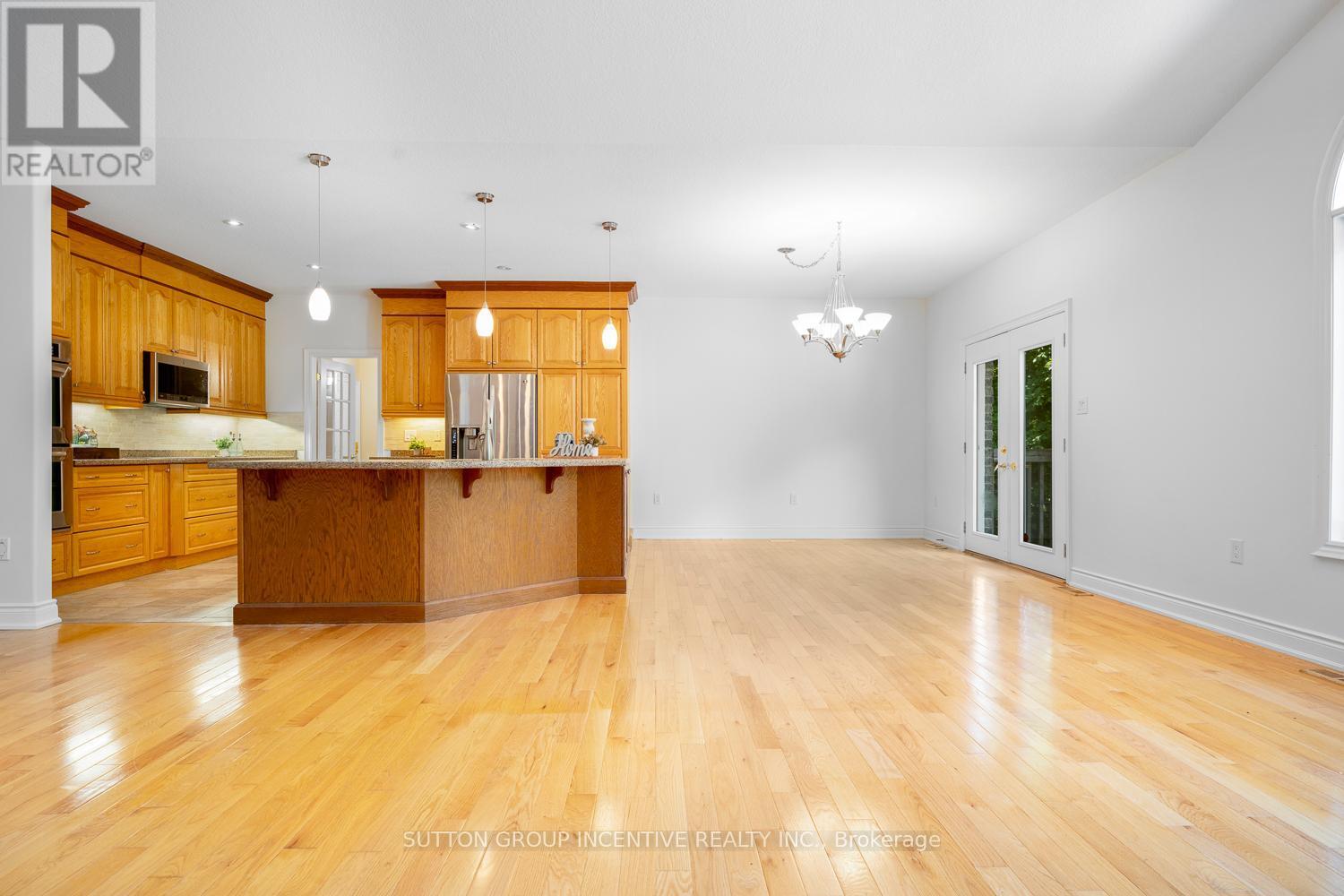 1882 Providence Lane, Severn, ON - Indoor Photo Showing Kitchen