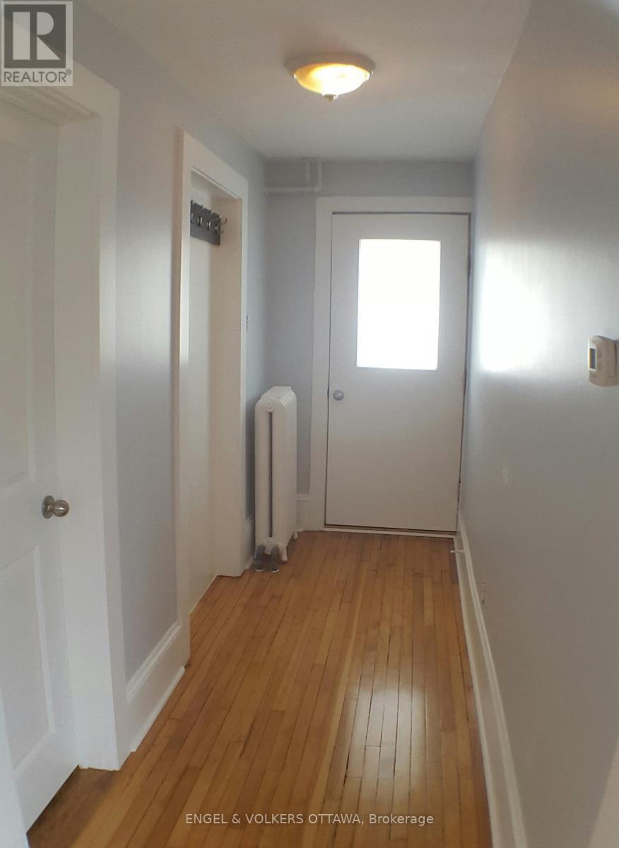 989 Bakervale Drive, Ottawa, ON - Indoor Photo Showing Other Room