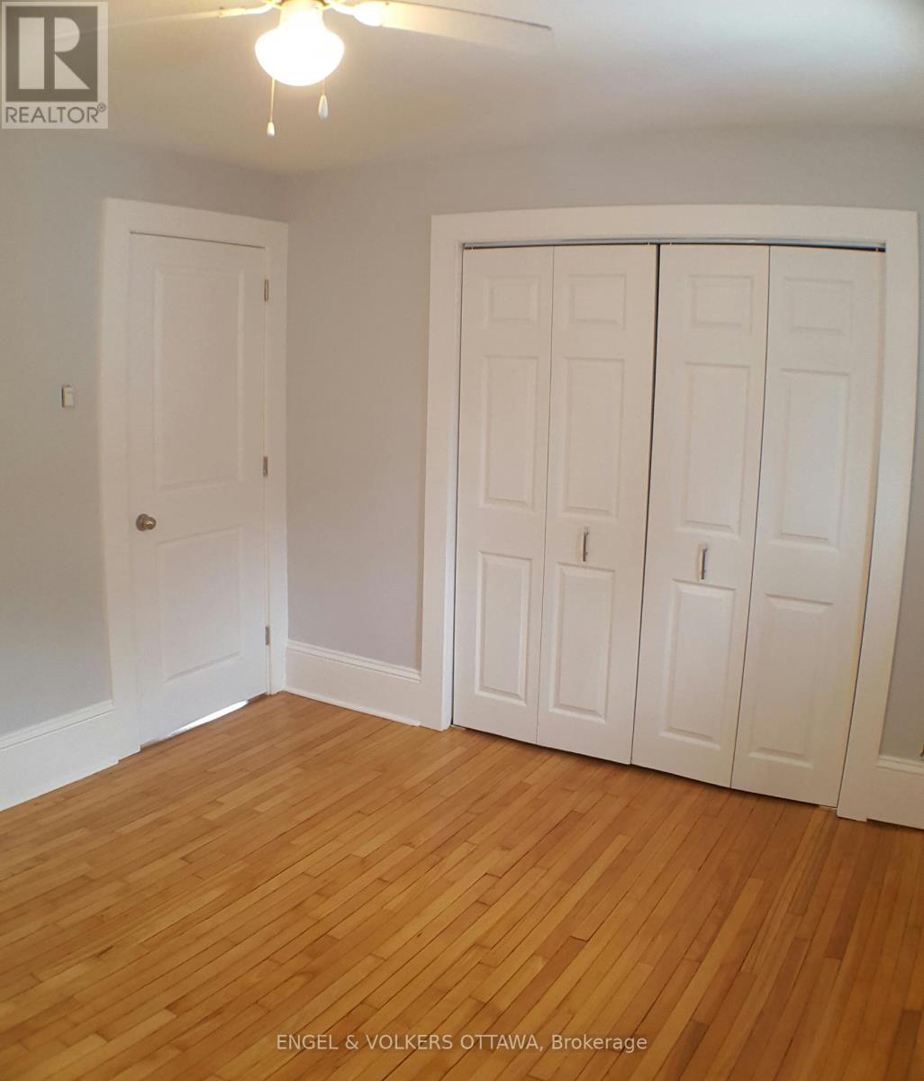 989 Bakervale Drive, Ottawa, ON - Indoor Photo Showing Other Room