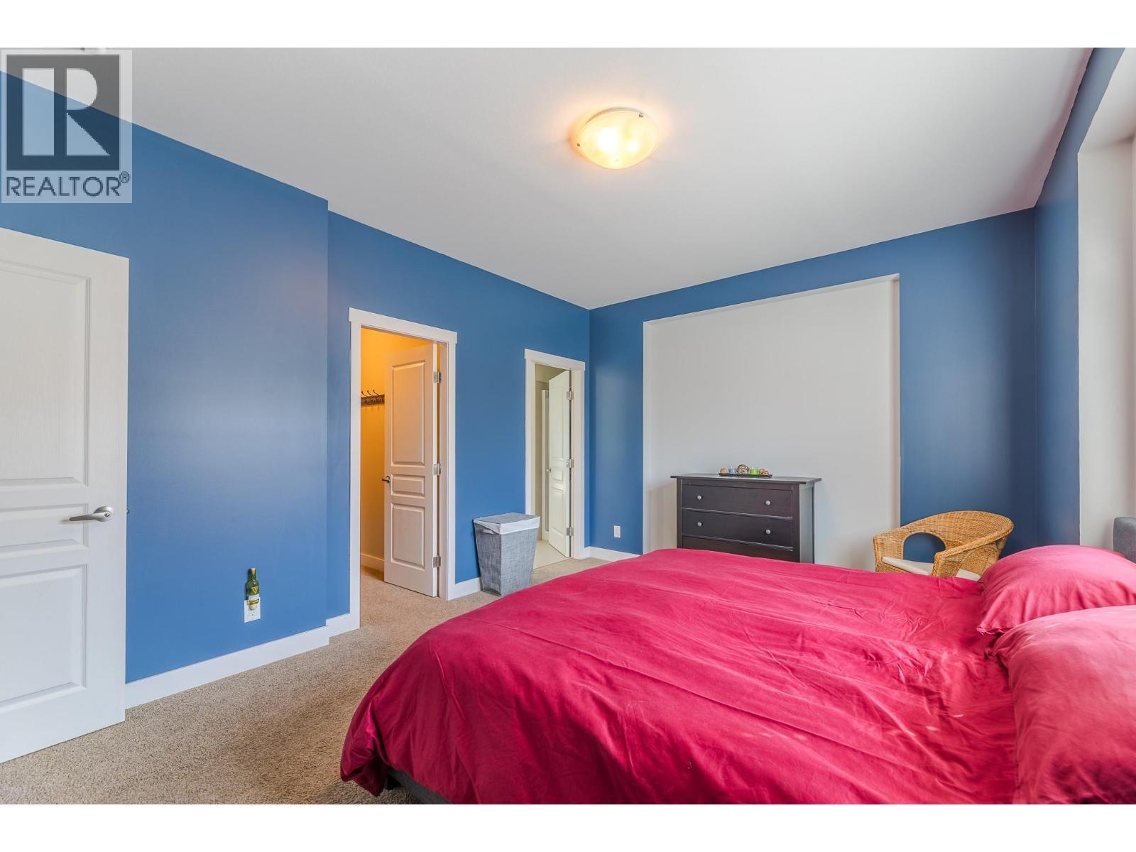 1675 Penticton Avenue Unit# 165, Penticton, BC - Indoor Photo Showing Bedroom