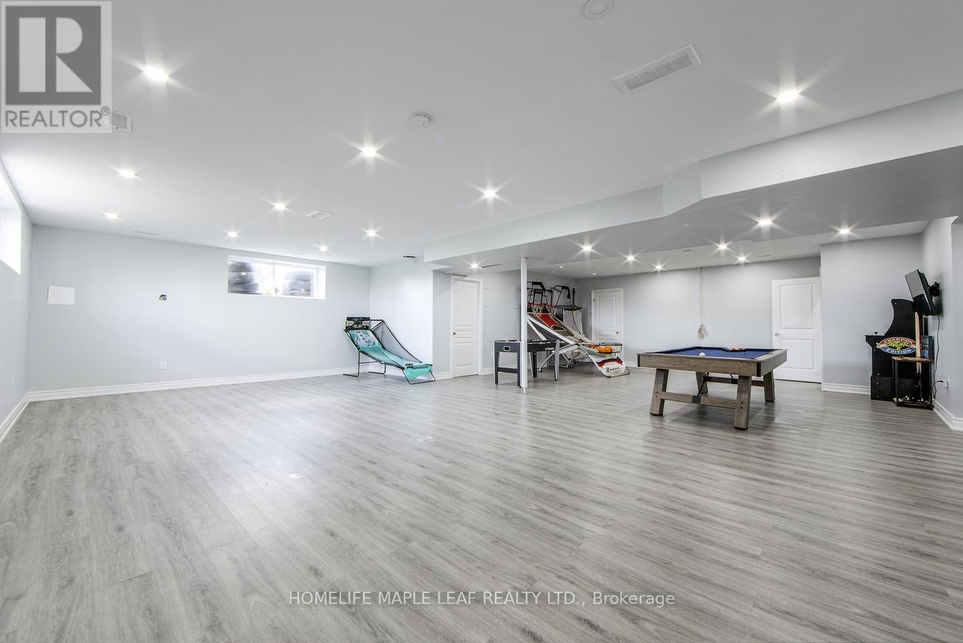 9035 Highway 89, Adjala-Tosorontio, ON - Indoor