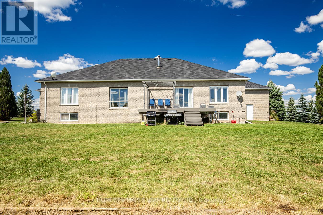 9035 Highway 89, Adjala-Tosorontio, ON - Outdoor