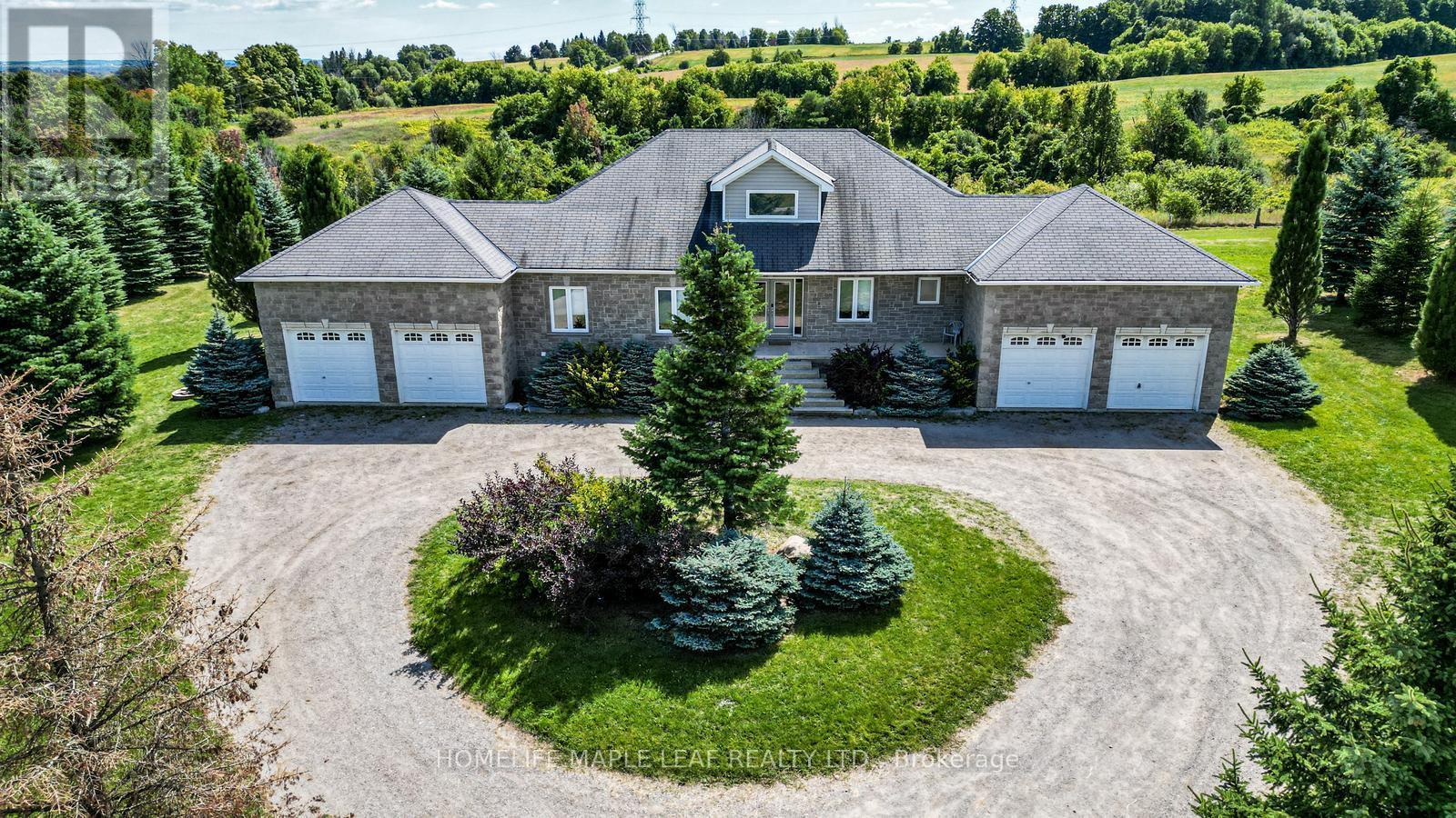 9035 Highway 89, Adjala-Tosorontio, ON - Outdoor With Facade