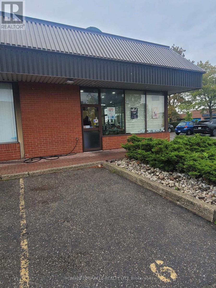 315 Traders Boulevard, Mississauga, ON