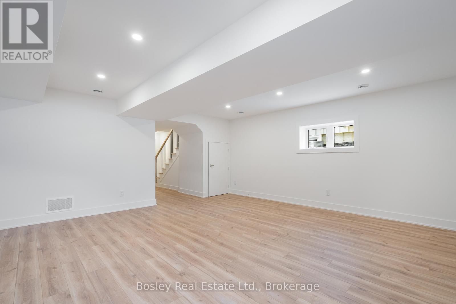 132 White Oak Crescent, Blue Mountains, ON - Indoor