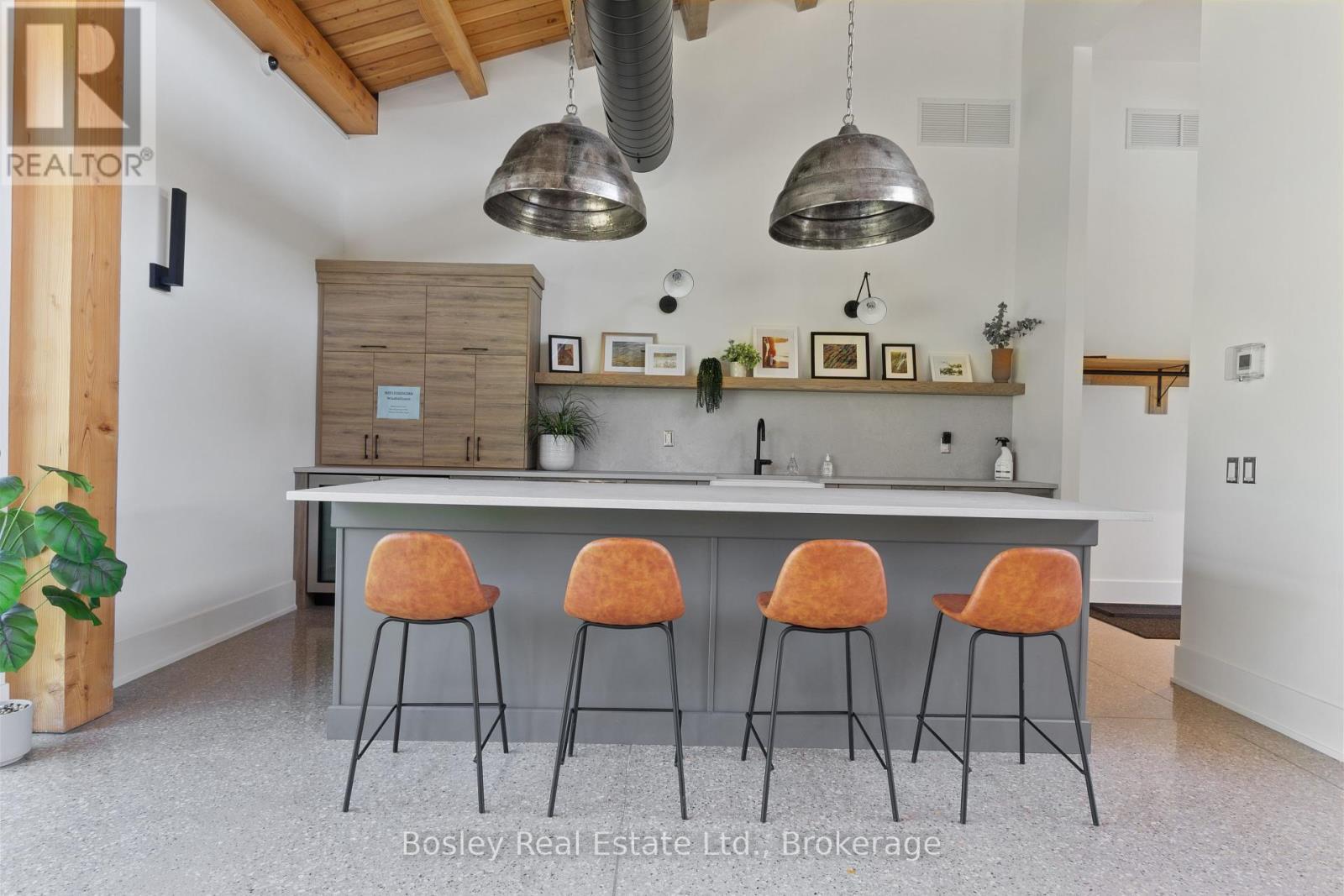 132 White Oak Crescent, Blue Mountains, ON - Indoor