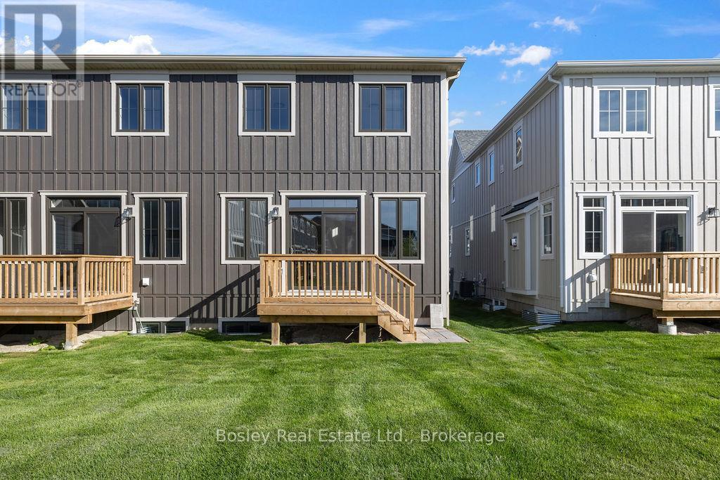 132 White Oak Crescent, Blue Mountains, ON - Outdoor