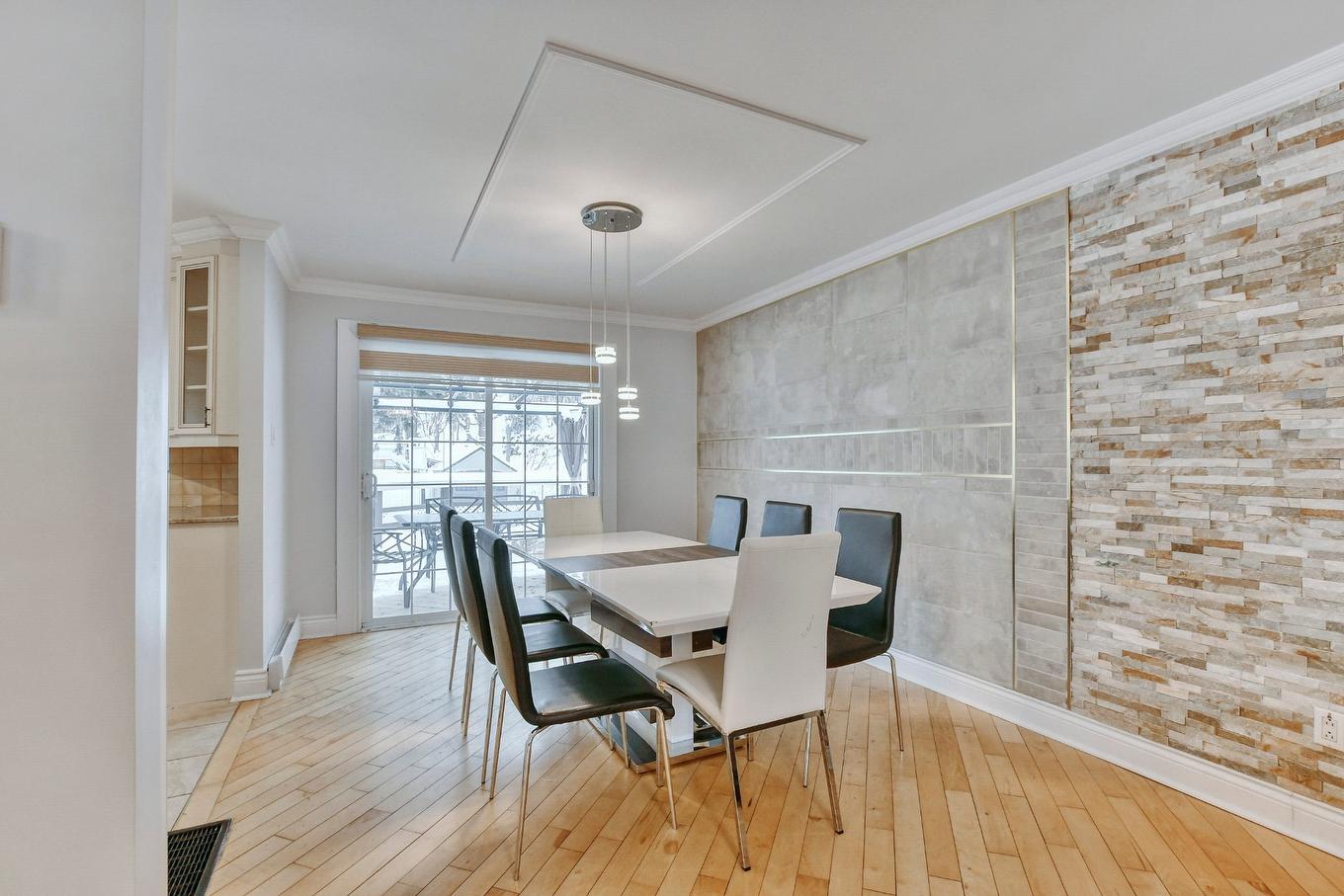 Dining room - 657 Boul. Monseigneur-Dubois, Saint-Jérôme, QC - Indoor Photo Showing Dining Room