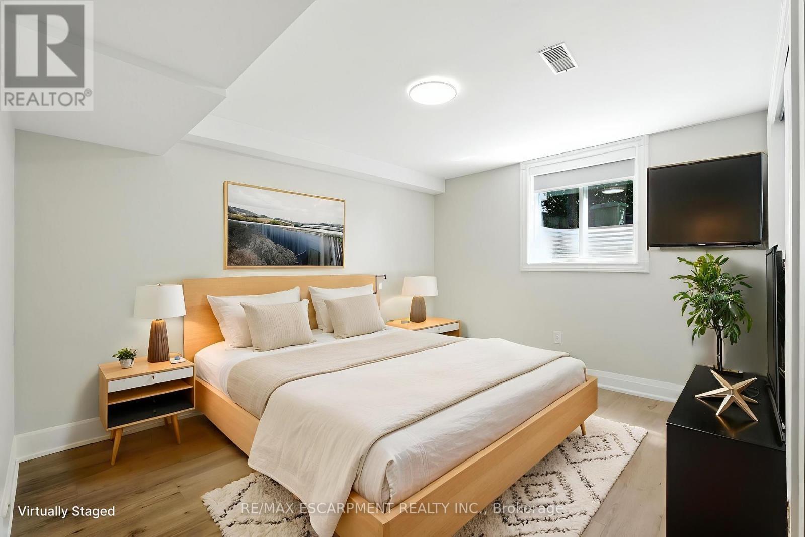 VIRTUALLY STAGED - B - 929 Upper Ottawa Street, Hamilton, ON - Indoor Photo Showing Bedroom