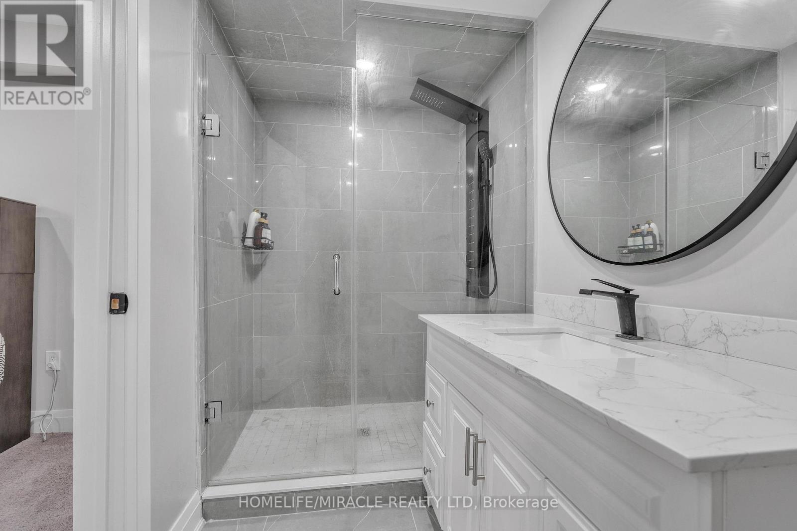 6956 Concession 4, Puslinch, ON - Indoor Photo Showing Bathroom