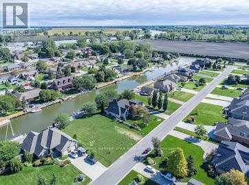 19120 Crest River Avenue, Lakeshore, ON