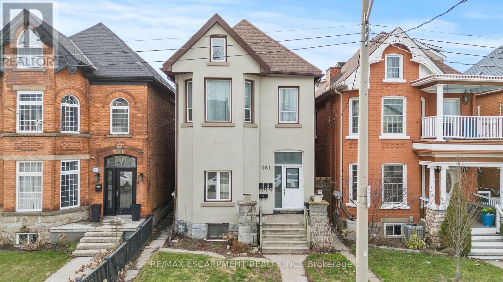 181 West Avenue, Hamilton, ON - Outdoor With Facade