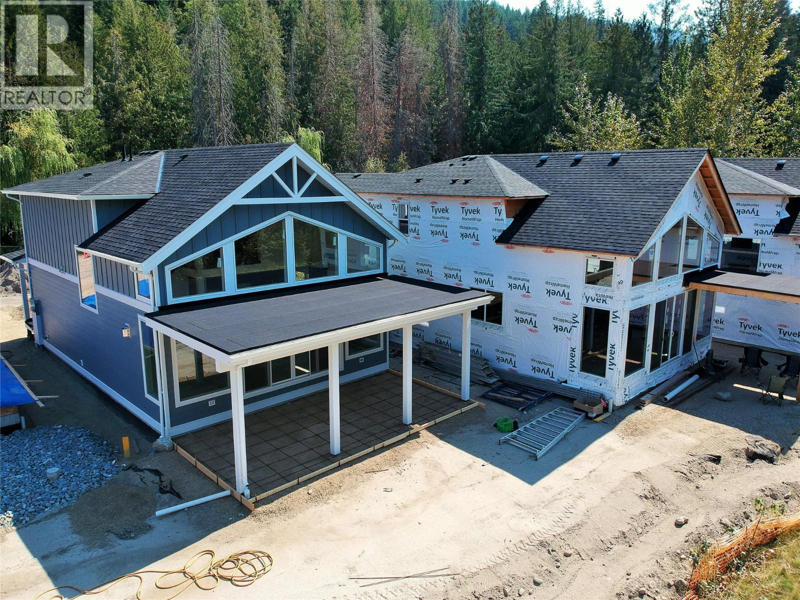 Photo for likeness reference (Unit 3) - 8200 97A Highway Unit# 8, Mara, BC - Outdoor