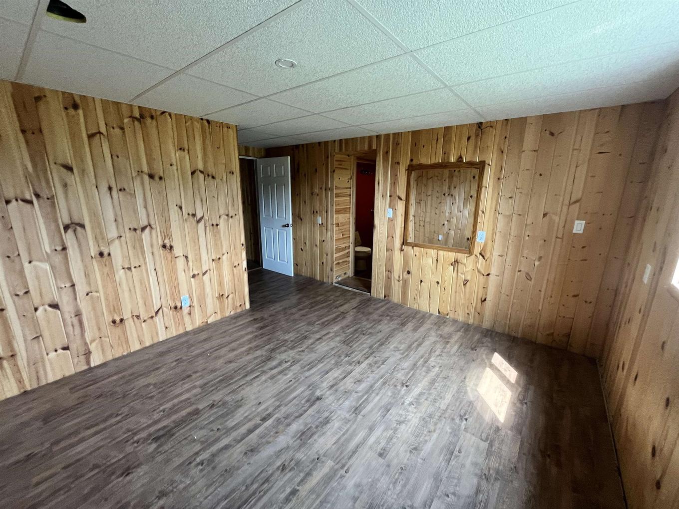 1255 Highway 105, Ear Falls, ON - Indoor Photo Showing Other Room