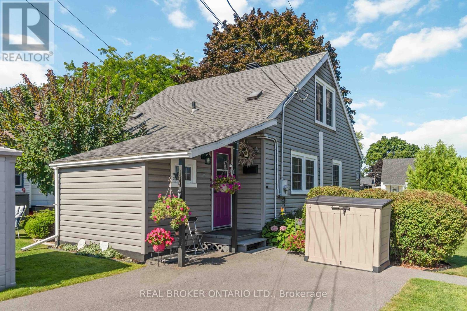 20 Roosevelt Drive, Smiths Falls, ON - Outdoor