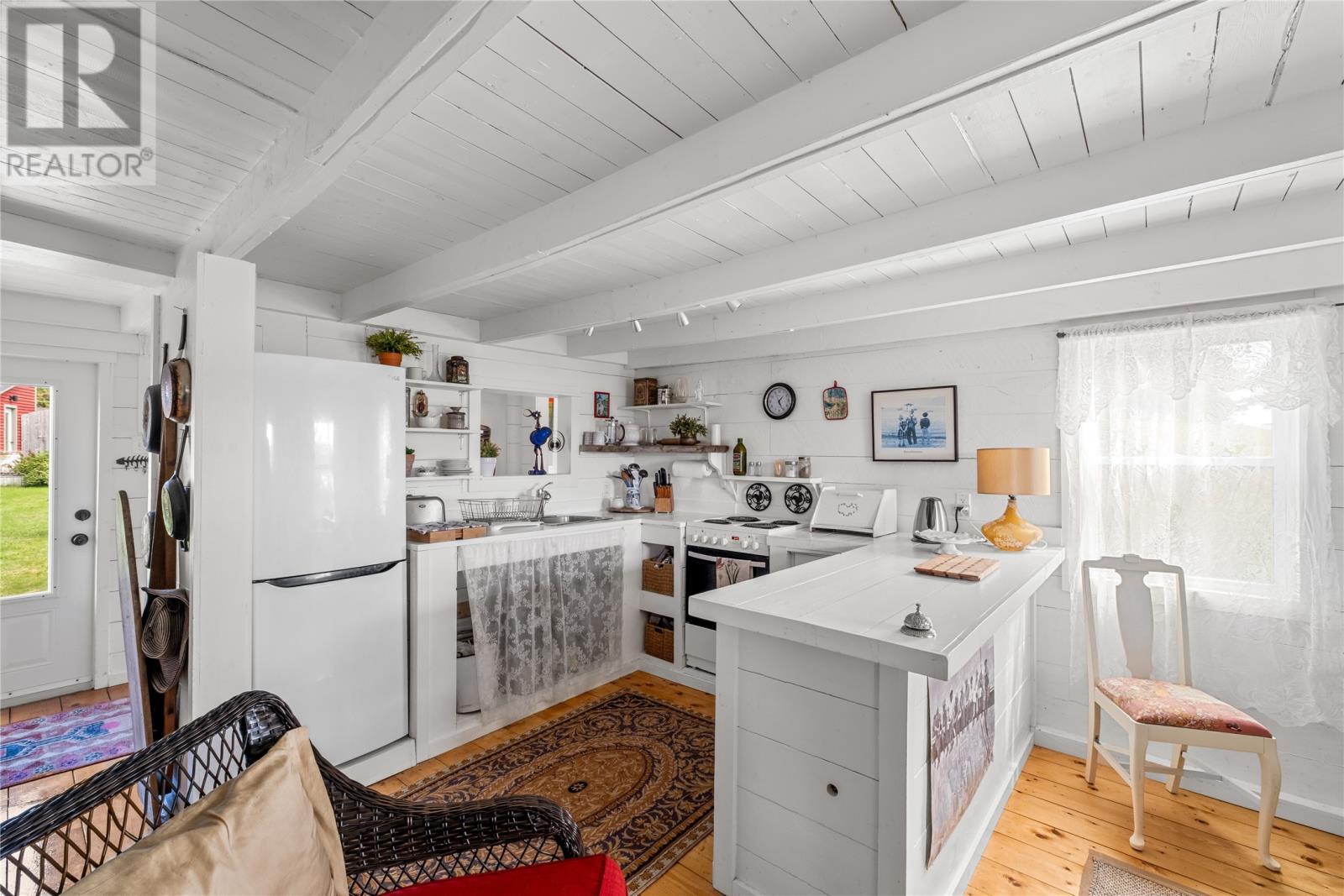 101 Main Road, Renews, NL - Indoor Photo Showing Kitchen