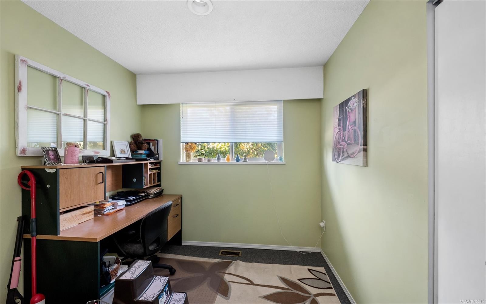 6621 Lakes Rd, Duncan, BC