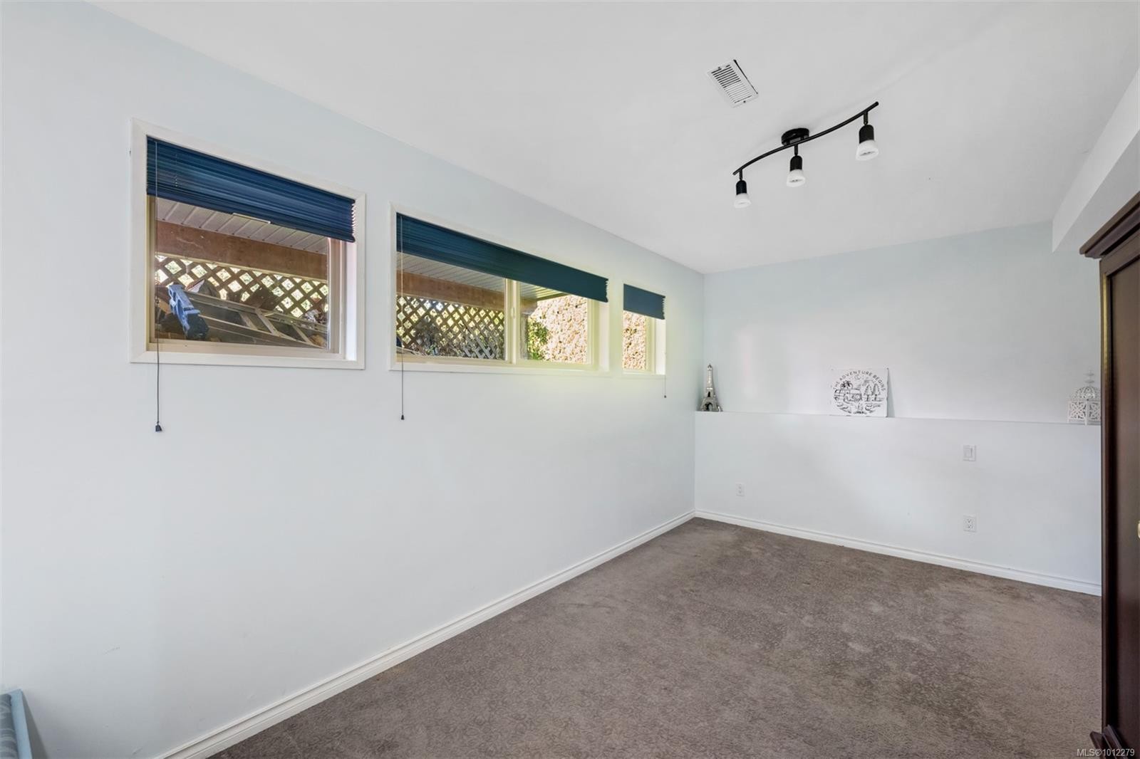 6621 Lakes Rd, Duncan, BC