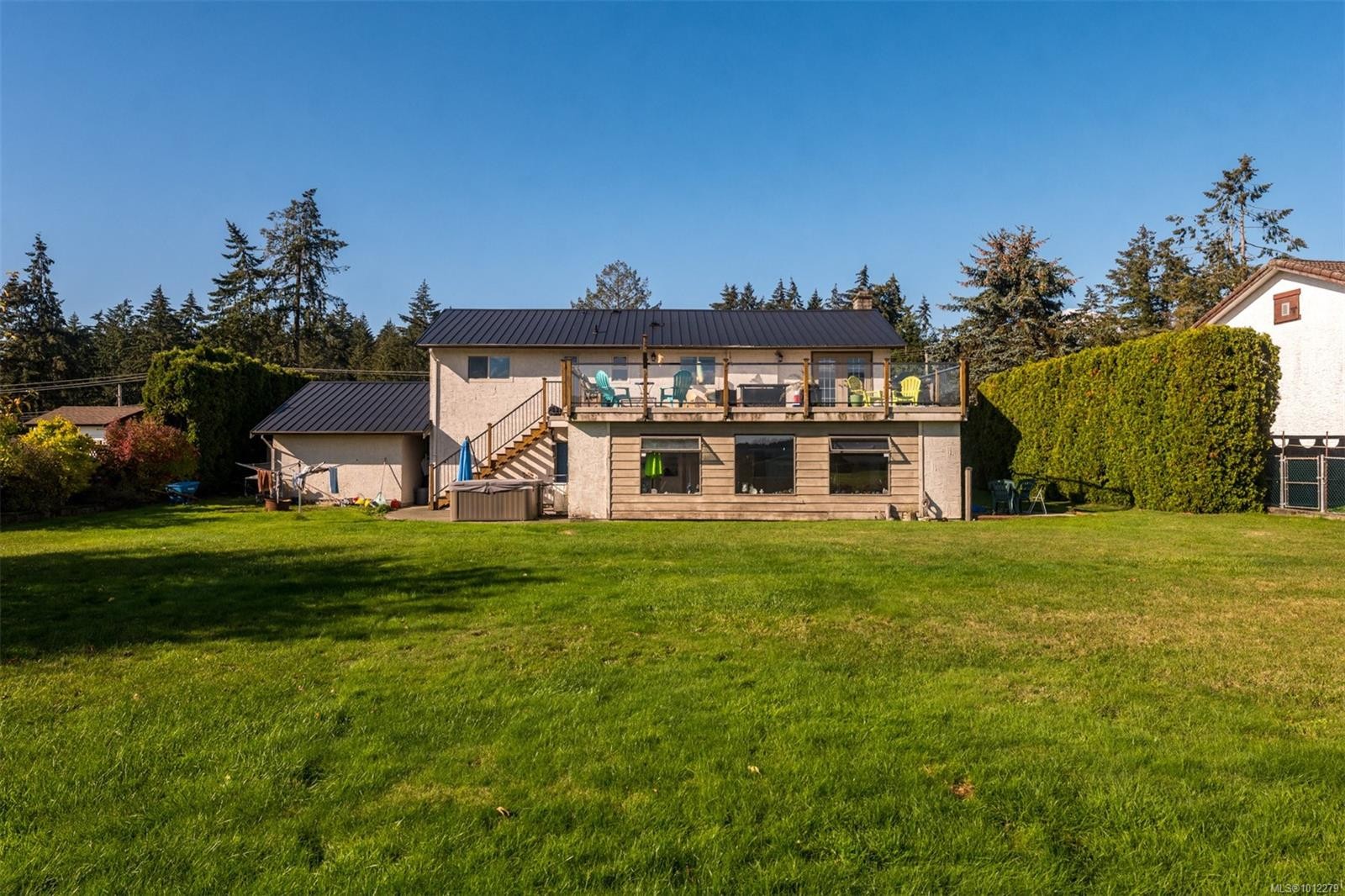 6621 Lakes Rd, Duncan, BC