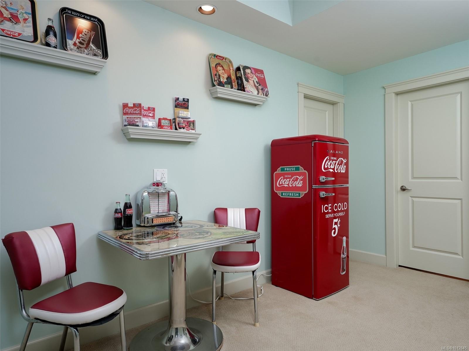 18-551 Bezanton Way, Colwood, BC