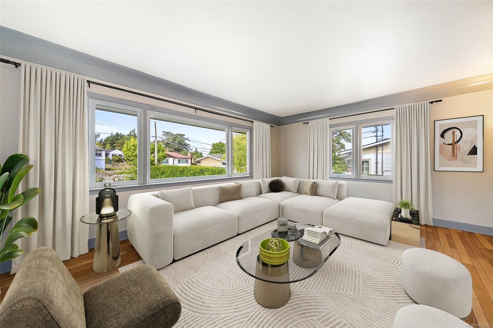 215 Suzanne Pl, View Royal, BC