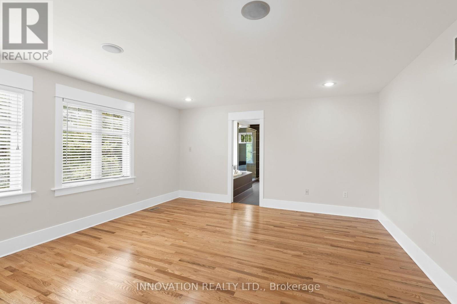 199 Blackberry Way, Ottawa, ON - Indoor Photo Showing Other Room