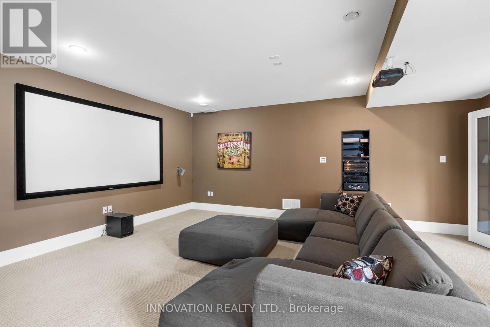 199 Blackberry Way, Ottawa, ON - Indoor Photo Showing Other Room